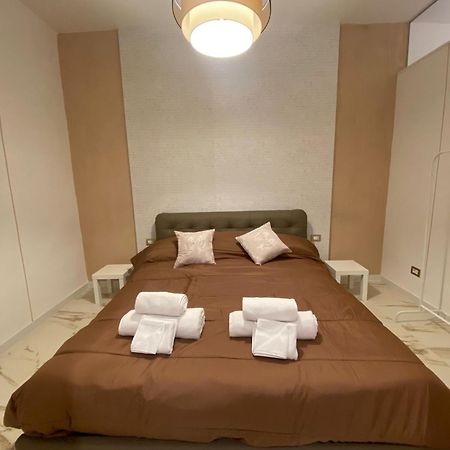 Mada'S Apartment Comfort Bari Bagian luar foto